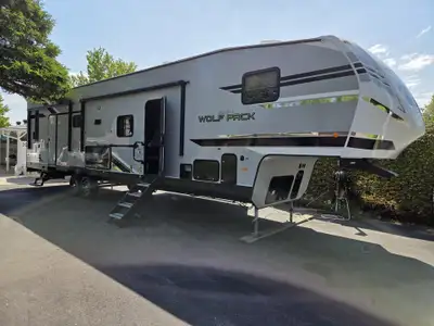 # Consigment Sale 2020 Cherokee Wolf Pack 365PACK16 Toy Hauler Fifth Wheel ## ONLY $49,900+tx ### Fi...