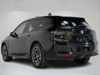 This 2023 BMW iX xDrive50 is a local Canadian vehicle that combines cutting-edge electric performanc... (image 4)
