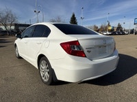 AMVIC Licensed Dealer AMVIC LICENSED DEALER//Stock Number: 77327469A Auto EX *Power Sliding Sunroof... (image 5)