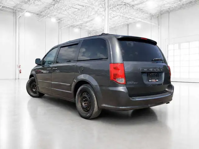 2015 Dodge Grand Caravan Canada Value Package | AS IS | FWD in Cars & Trucks in Mississauga / Peel Region - Image 5
