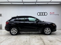 WOW, Local Trade with only 13,100km!! Drive a compact, easy to park luxury SUV at a budget friendly... (image 4)