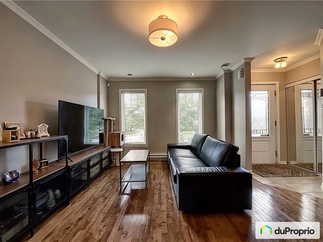 $624,000 - Townhouse for sale in Longueuil (St-Hubert) — photo 3
