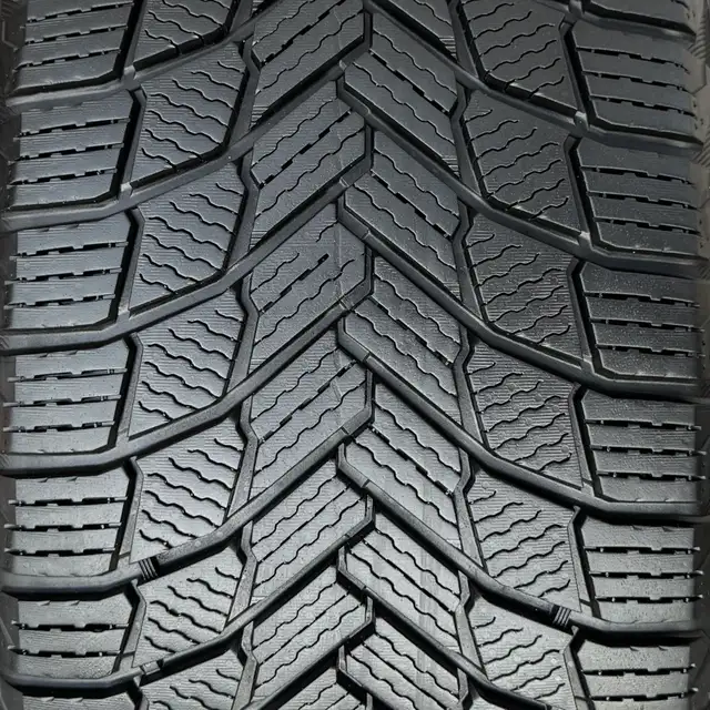 (97%) 4x Volvo XC90 19" OEM Winter Wheels Package in Tires & Rims in City of Toronto - Image 11