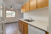 Amenities: Spacious Rooms • Elevators • Great Location Suite & Building: Spacious one-bedroom and tw... (image 3)