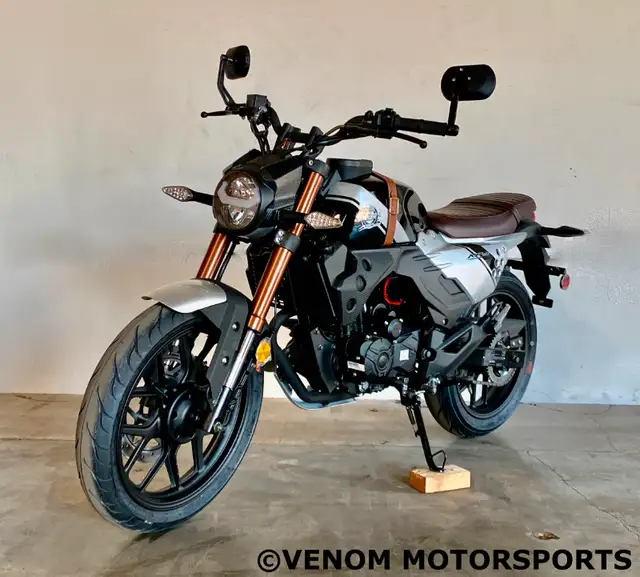 200CC MOTORCYCLE | STREET LEGAL | CAFE RACER CHOPPER | LIFAN KPM in Street, Cruisers & Choppers in Edmonton - Image 11