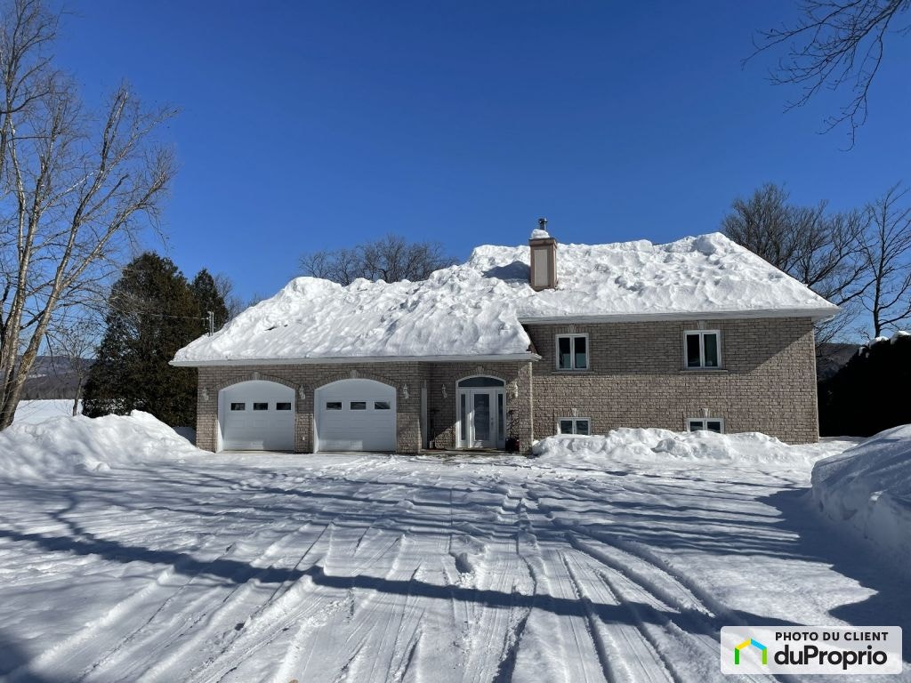 $3,400,000 - 2 Storey for sale in Lac-St-Joseph — photo 1
