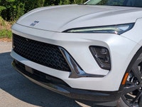 Turbocharged 2.0L I4 Engine - Panoramic Moonroof - All-Wheel Drive - Power Locks - Navigation System... (image 1)