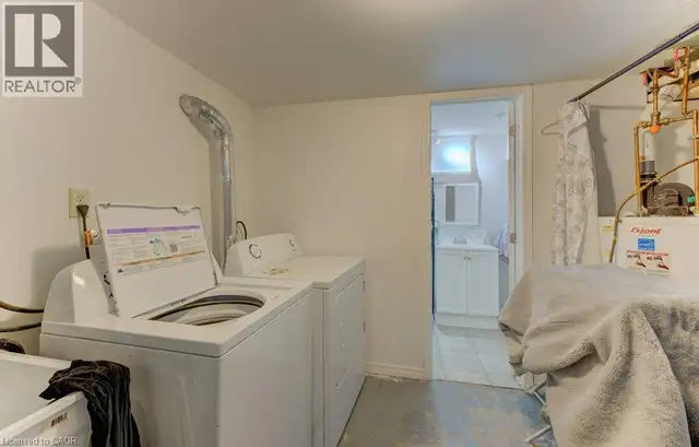 174 GLEN Road Kitchener, Ontario in Houses for Sale in Kitchener / Waterloo - Image 15