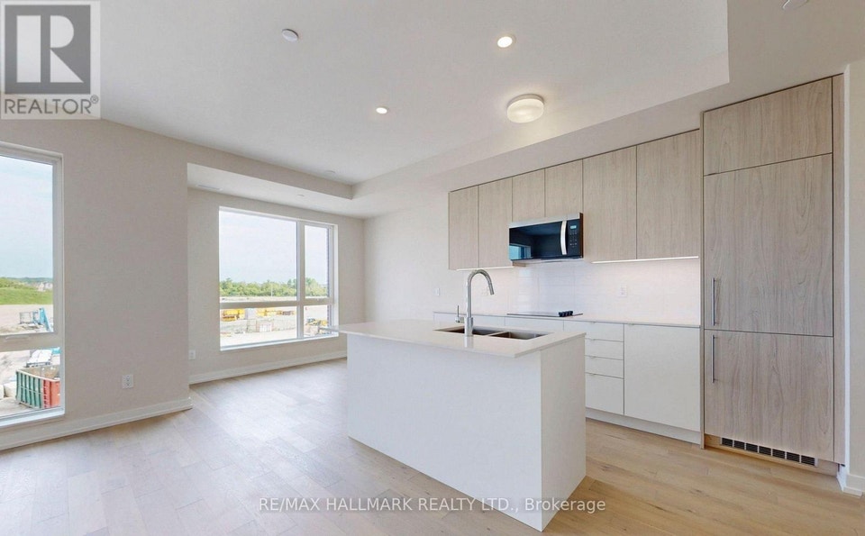 B311 - 65 SAIGON DRIVE N Richmond Hill, Ontario 3