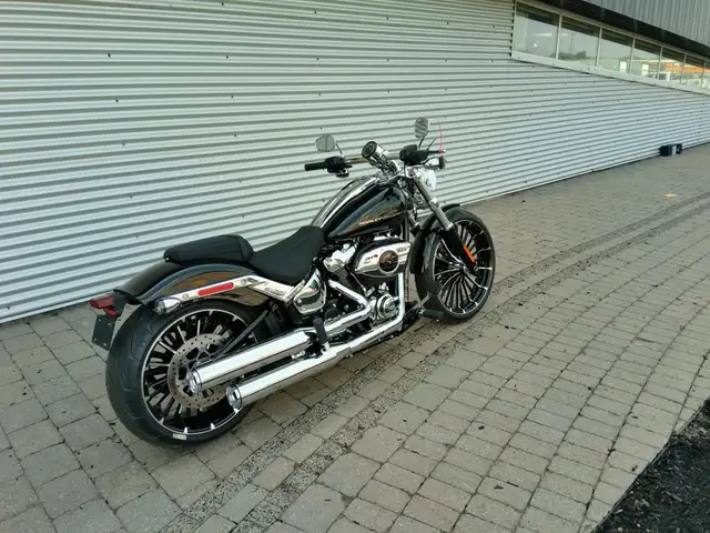2026 Harley-Davidson Breakout in Street, Cruisers & Choppers in Oshawa / Durham Region - Image 4