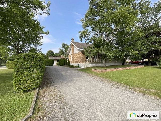 $435,000 - Bungalow for sale in Rimouski (Pointe-Au-Père) — photo 2