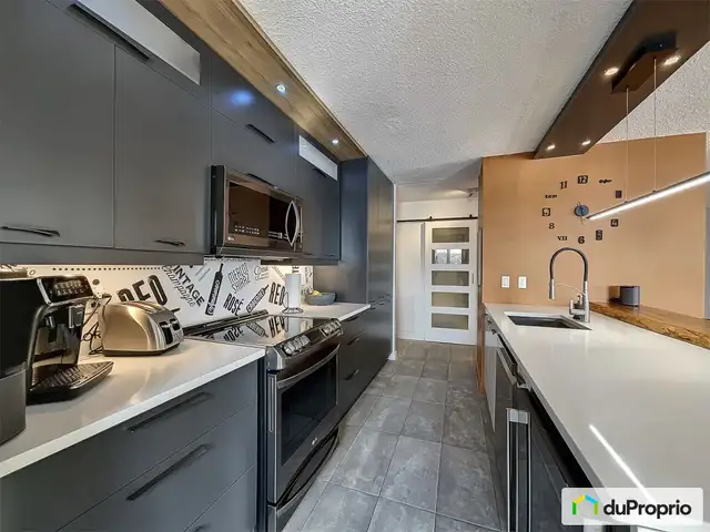 $415,000 - Condominium for sale in Chomedey (Île Paton) in Condos for Sale in Laval / North Shore - Image 4