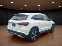 Price includes $1,000 finance credit. Price does not include fees or taxes. The 2024 Mercedes-Benz G... (image 5)