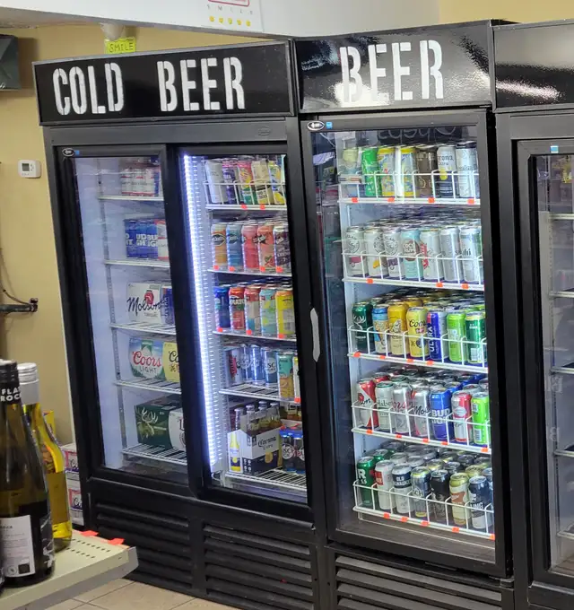 BEER Coolers (Refurbished Glass Door Beer Merchandisers)628657120506901228