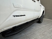 Turbocharged,Keyless Entry,Traction Control,Lane Departure Warning,Power Door Locks,Requires Subscri... (image 5)