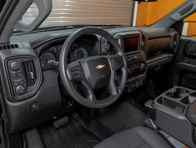 2024 Chevrolet Silverado 1500 CUSTOM 4X4 *GR REMORQ* CARPLAY BED dans Autos et camions  à Laurentides - Image 2