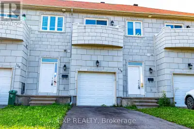 134 WHISPERING WINDS WAY Ottawa, Ontario