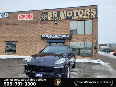 No accident Ontario vehicle with Lot of Options! Call (905) 791-3300 - Black Leather/ Leatherette in...
