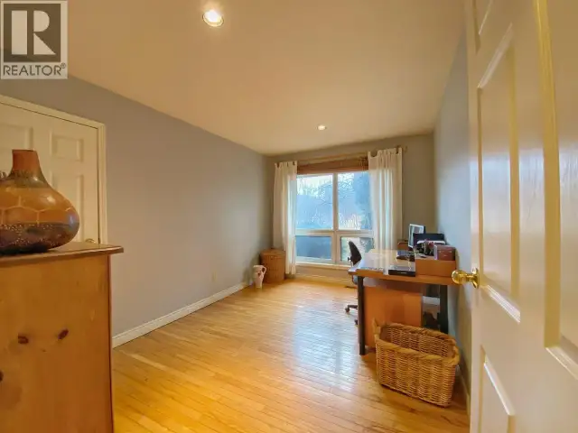 4805 STRATHERN ROAD Hazelton, British Columbia in Houses for Sale in Smithers - Image 13