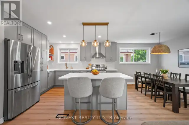 19 WELLESWORTH DRIVE Toronto (Eringate-Centennial-West Deane), O62866662572418124