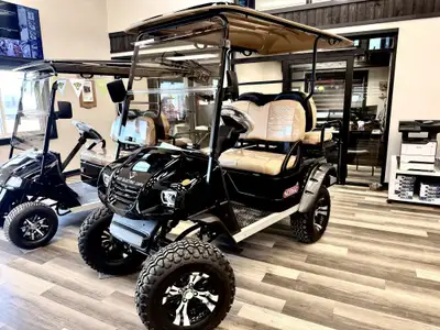 LITHIUM BATTERY! Black 4 Seats 30 km/h 70 km range 3 m (9.8 ft.) turning radius 48v AC System Toyota...