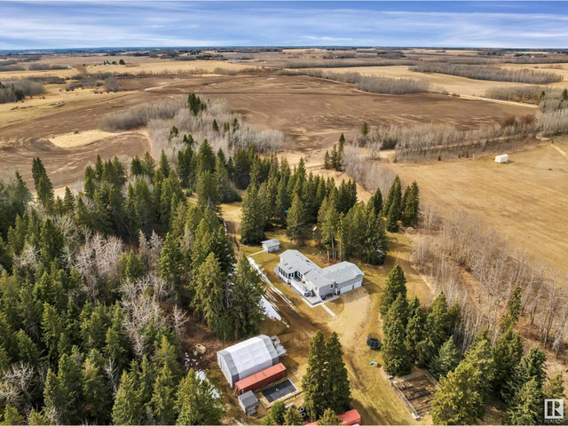 465053A RR245 Rural Wetaskiwin County, Alberta in Houses for Sale in Edmonton - Image 3