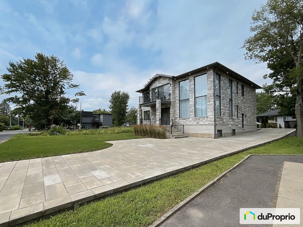 $1,528,000 - 2 Storey for sale in Carignan — photo 2