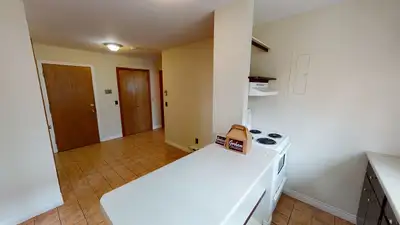 BIDLAKE GARDENS Location:These 3 bedroom apartments are conveniently located at 614 Graham Ave., Fre...