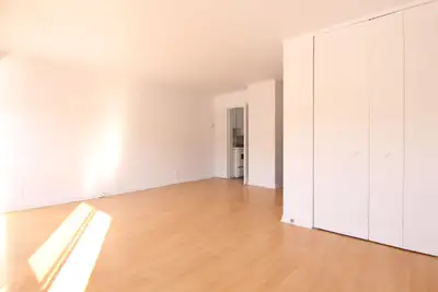 Studio apartment in beautiful Outremont - ID 4020