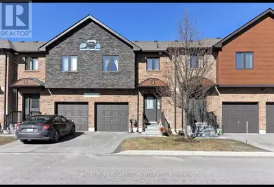 4 - 43 MADELAINE DRIVE Barrie (Painswick South), Ontario