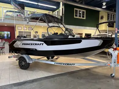2026 Princecraft Sport 175 LOA 17’5in. / Beam 7’7in. / Capacity: 6 Person Motor: Mercury 115 EXLPT P...