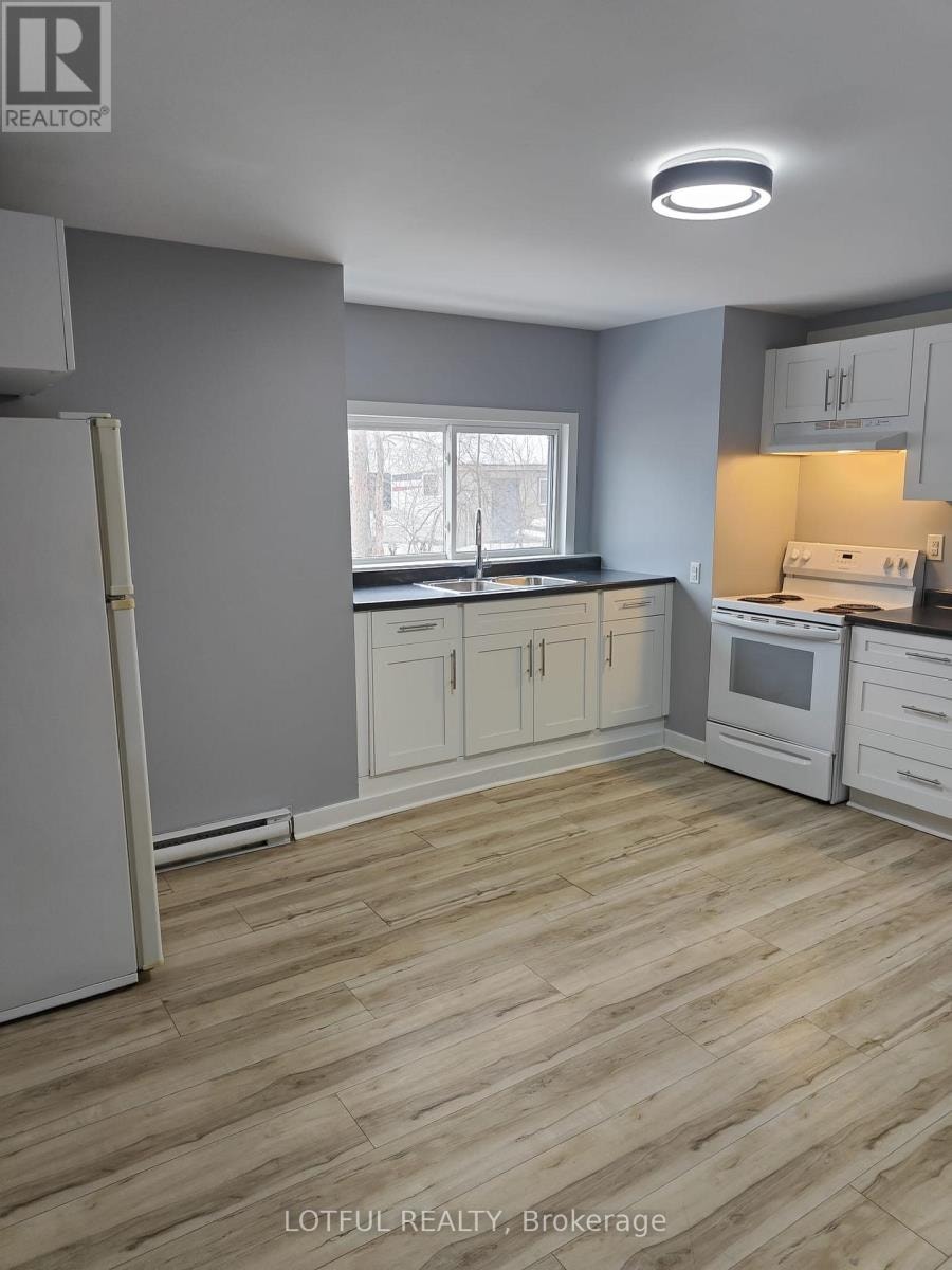 2 - 17 MAIN STREET W Elizabethtown-Kitley, Ontario 5