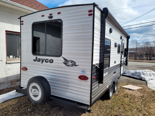 2022 Jayco 25 Ft Camper Like New w/ Warranties in Travel Trailers & Campers in New Glasgow - Image 4