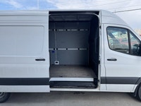 Shaw GMC Chevrolet Buick This Mercedes-Benz Sprinter Cargo Van boasts a Intercooled Turbo Diesel I-4... (image 7)