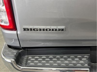 CONSECUTIVE COMSUMER CHOICE AWARD WINNERS! 5.7L HEMI, 6 PASSENGER, REVERSE CAMERA, BLUETOOTH HANDSFR... (image 8)