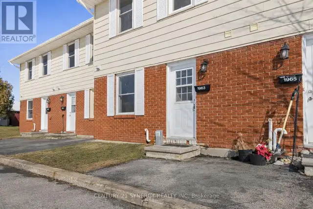 22 - 1963 FAIRGLEN MEWS Ottawa, Ontario in Condos for Sale in Ottawa - Image 3