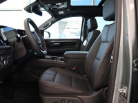 ... Engine: Turbocharged Diesel I6 3.0L/ L/100Km City: 11.5 L/100Km Hwy: 9.7 Safety Equipment Rear S... (image 9)