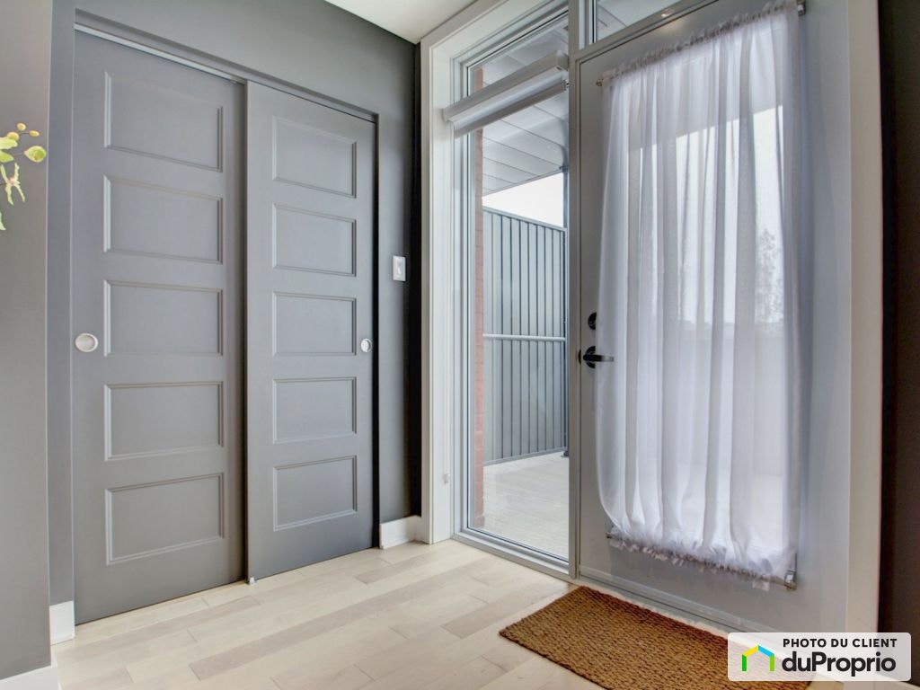 $839,000 - Condominium for sale in Laval-des-Rapides — photo 2