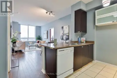 2403 - 60 HEINTZMAN STREET Toronto (Junction Area), Ontario