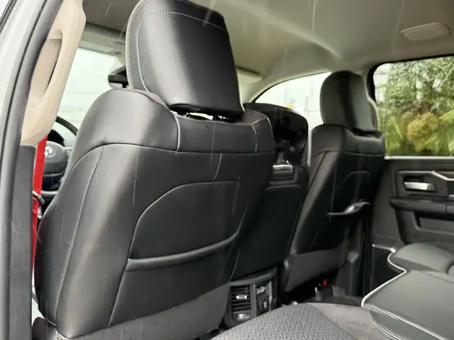 2024 Ram 5500 Heavy Duty Laramie 4x4 Crew Cab Cummins Service Tr in Heavy Trucks in Regina - Image 36