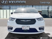 *2024 Chrysler Pacifica Touring L | Leatherette Seats | Carplay * Previous daily rental. Spacious, c... (image 7)