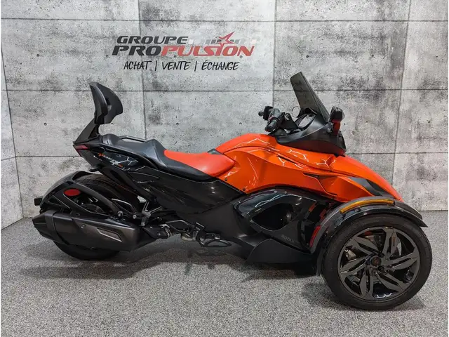 2016 Can-Am Spyder RS-S, SE5 | 24900km in Street, Cruisers & Choppers in Saguenay - Image 2