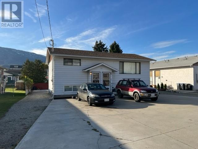 14 JONAGOLD Place Unit# 1 & 2 Osoyoos, British Columbia in Houses for Sale in Penticton