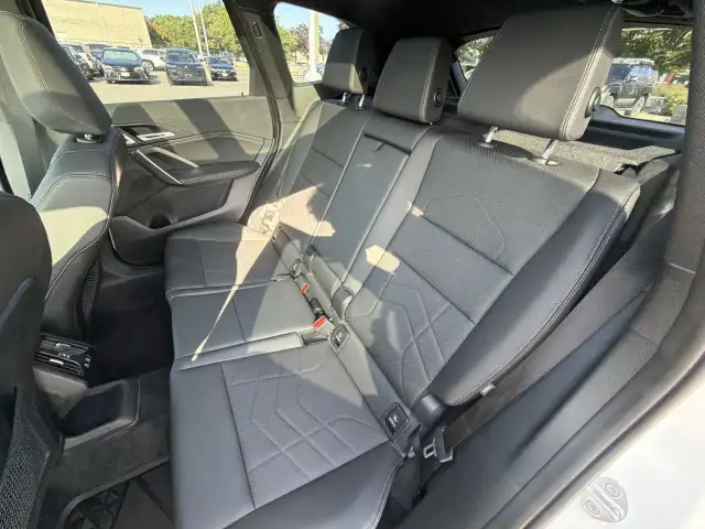 2023 BMW X15606455658322534427