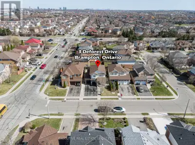 3 DEFOREST DRIVE Brampton (Fletcher's Meadow), Ontario