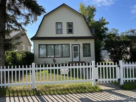 Homes for Sale in Vegreville, Alberta $165,000 in Houses for Sale in Strathcona County