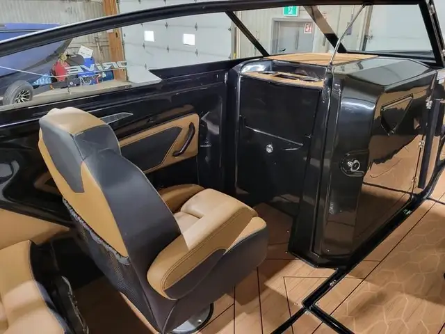 2025 Yamaha Boats 255XD in Powerboats & Motorboats in Saskatoon - Image 10