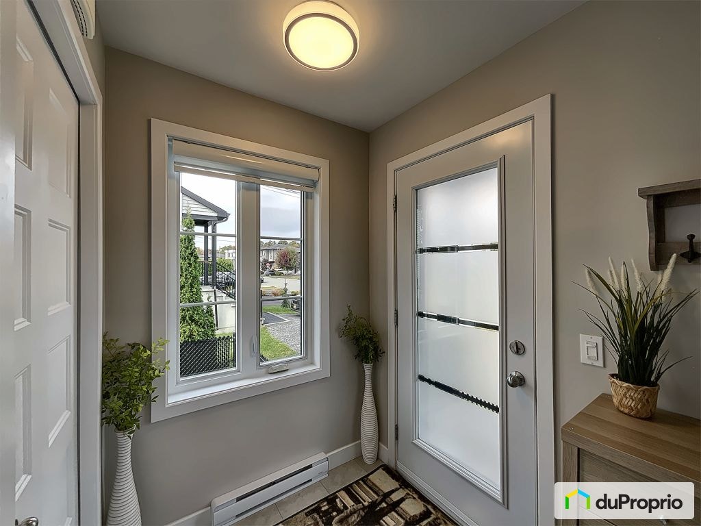 $439,000 - Townhouse for sale in Sherbrooke (Rock Forest) — photo 2