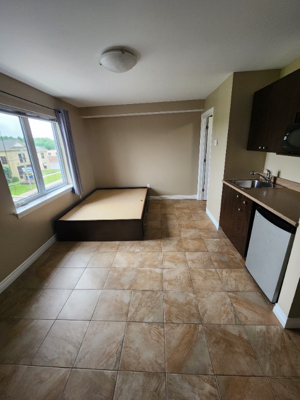 Bachelor Available in Dieppe Long Term Rentals Moncton Kijiji