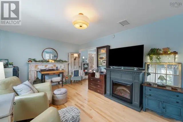 3 Reagh Avenue Middleton, Nova Scotia in Houses for Sale in Yarmouth - Image 22